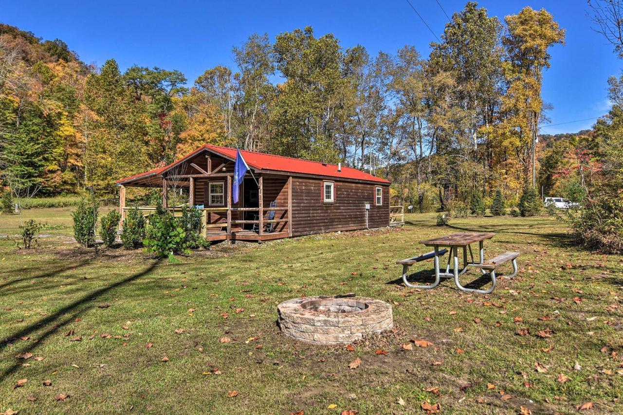 Pet-Friendly Cabin With Fire Pit And River Access! Parsons Exteriér fotografie